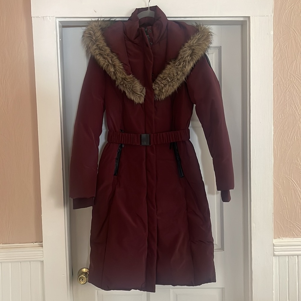 RUDSAK Burgundy Puffer Coat with Faux Fur Trim